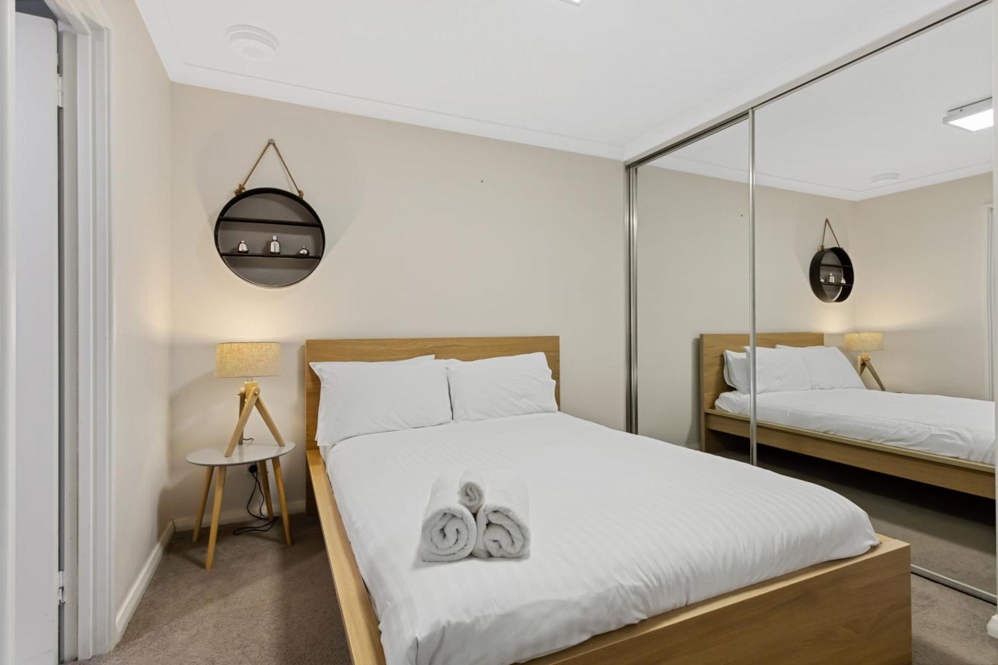 Yaran Suites Rockingham Eksteriør billede